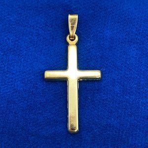 💛 9k Vintage European Cross Pendant